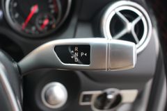 メルセデスベンツ A B cla gla glbエアコンパネル レインボー変化