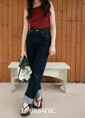 アーバニック30 hello kitty(ハローキティ) スリーブレス ニット hello kitty(ハローキティ) スリーブレス