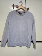 Tommy Hilfiger グレー スウェット Tシャツ 105