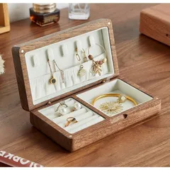 ジュエリーボックス アクセサリーケース アクセサリー収納 コンパクト ピアス ネックレス 指輪 保管 携帯 小物入れ 可愛い 旅行 大容量 宝