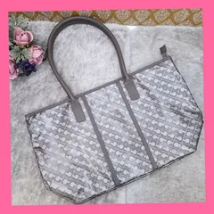 《  GHERARDINI》　ゲラルディーニ　トートバッグ　SOFTY　ソフティ　モノグラム総柄　軽量バッグ　グレー　保存袋付　送料無料・匿名配送・最短即日発送いたします！　102