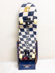 Item thumbnail for item d9906ea4-ea1e-4e0f-a22d-b962988cd15a