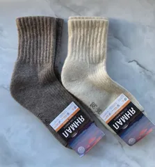 100％ウールソックス 23-25cm 2ぞくセット 天然 抗菌・消臭・防臭 YANMAL モンゴル産  暖かい 冬用 防寒 靴下 レディース メンズ 保温 厚手 ふわふわ ルームソックス 耐寒 −30℃ 冷え対策 日常用 寒がりなご年配の方へ プレゼント