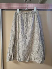 小花柄バルーンロングスカート