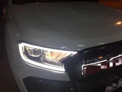 【送料無料】フォード レンジャー/Ranger・エベレスト/Everest 2016〜2018年式対応 LEDヘッドライトアイライン 眉毛カバー DRLデイライト付 ABS製 左右1セット 12V12W 視認性アップ 夜間の安全サポート 交換用 印象チェンジ！