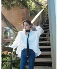 基本 白 シャツ