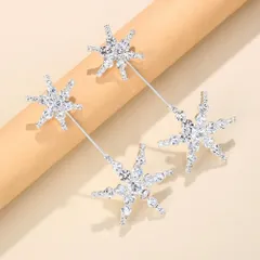 ピアス　シルバー　星　ロングピアス　お呼ばれ　華やか1231　大き目　結婚式　ブライダル　ウェディング　二次会　パーティ　アクセサリー　キラキラ　ラインストーン