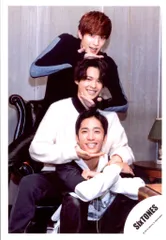 SixTONES 19年 アーティスト写真オフショット 松村北斗/田中樹/ジェシー 公式写真 *1枚