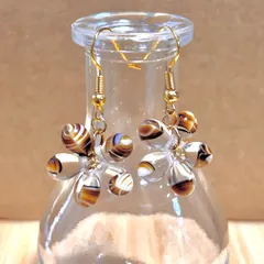 c52. ドロップ チェコガラス フラワーピアス ランプワーク マーブル ステンレス