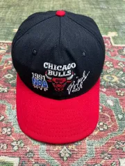 NBA 1991 vintage シカゴ・ブルズ マイケル・ジョーダン MVP サイン ベースボールキャップ