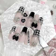 ネイルチップ ┋ 量産型 ┋ ちゅるんネイル ┋ オタクネイル ┋ 千鳥柄