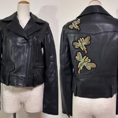 H&M 中綿入り 本革 バックデザイン ダブルライダースジャケット ショート丈 トンボ ビジュー刺繍ワッペン レザージャケット 羊革 内側キルティング ブラック S-M相当