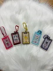 サンリオ お守り キーホルダー セット (ハローキティ, ポチャッコ, クロミ, ポムポムプリン, シナモロール)