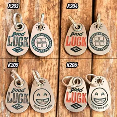 GOOD LUCKキーホルダー　ハッピー スマイル　真鍮製 キーホルダー ブラス製 アンティーク調 ヴィンテージ風 開運 幸運 お守り 風水 縁起物 ギフトにも最適 バッグチャーム 大人の真鍮アクセサリー