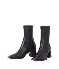 Item thumbnail for item f5a79c11-9c94-4dd8-8866-513c80686a92