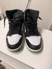 280 NIKE エア ジョーダン 1 レトロ ハイ OG ブラック & ラッキーグリーン