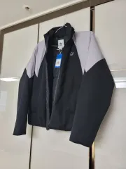 アディダス ダウン アウター レディース Mサイズ