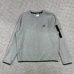 メンズトップス NIKE ロングスリーブ Tシャツ