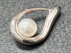 Item thumbnail for item 86fe0bd3-3e2e-406e-96bc-fb2e1109d95d