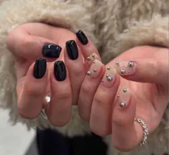 ブラックシルバーかっこいいデザイン　韓国ネイルチップ　ニュアンス