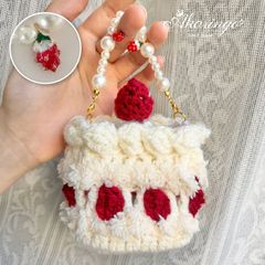 新品・未使用】momoko house 手編みのいちごポシェット ロリータ 