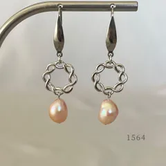 天然色みかん・バロック淡水パール＆リース　ピアス　・・✽・・　〈真珠　サージカルステンレス　フック〉