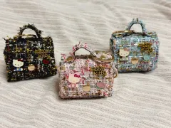 ハローキティ ツイード ミニ バッグ キーホルダー