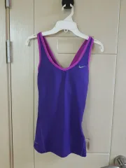 ナイキ ドライフィット トップス