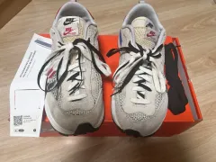 ナイキxサカイ ヴェイパーワッフル フューシャ 270