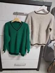 グリーンは新品ニット二点