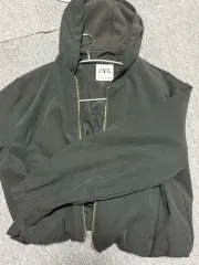 ザラ クロップド フード ジップアップ ジャケット グレー