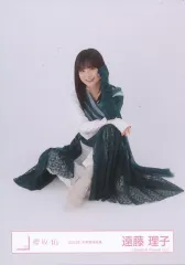 【中古】生写真(乃木坂46) 遠藤理子/座り/櫻坂46ランダム生写真【2023年 年末歌唱衣装】