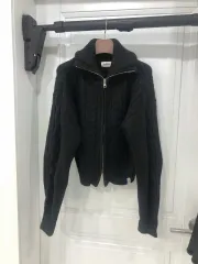 ブラック ケーブル編み ニット ジップアップ アウター カーディガン (free)