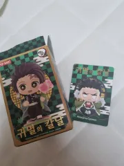 正規品 未開封) 鬼滅の刃 POP MART (ポップマート) タン 誕生花 フィギュア 悲鳴嶼 行冥