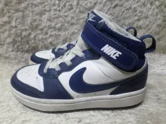 180 NIKE ナイキ コートバーロウ ミッド スニーカー キッズ 子供靴 中古 靴