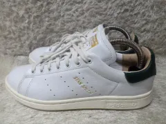 245 アディダス スタンスミス スニーカー ラックス 白 中古 靴