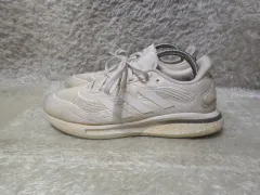 245 アディダス SUPERNOVA アイボリー スニーカー 中古 靴