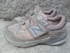 185 ニューバランス990 ピンク キッズ スニーカー 中古 靴