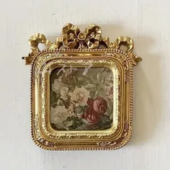 フォトフレーム 写真入れ アンティーク 雑貨 ヴィンテージ インテリア おしゃれ 四角 スクエア コンパクト ゴールド 金色