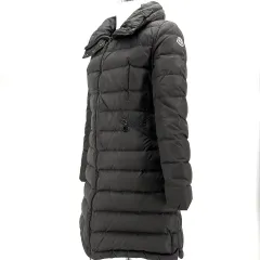 MONCLER(モンクレール) レディース ダウンジャケット ロング丈
