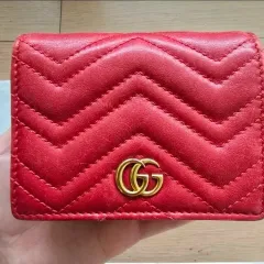 (正規品) グッチ マーモント 二つ折り財布