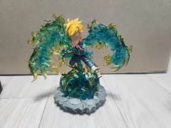 ONE PIECE yz マルコ レジン ワールドコレクタブル フィギュア 白ひげ海賊団