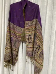 紫色のペイズリー柄 パシュミナスカーフ
