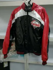 LGツインズ U光沢 ジャケット アウター 110サイズ 出品