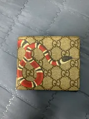 グッチ GG スネーク 二つ折り財布