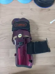 中古 ボーリングサポーター レブコンサート マングース M 右手用