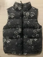 thisisneverthat(ディスイズネバーザット ネバザ) フラワー ダウン ベスト 出品