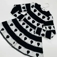 120-130 オススメ ハート ニット ミニ ONE PIECE