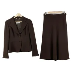 2026年最新】maxmara スーツの人気アイテム - メルカリ