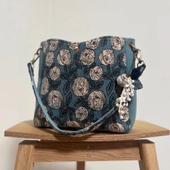 ミナペルホネン◯ハンドメイド◯カステーラbag - メルカリ